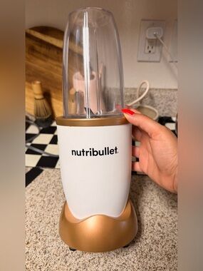 NutriBullet Personal Blender White & Gold Smoothie Maker